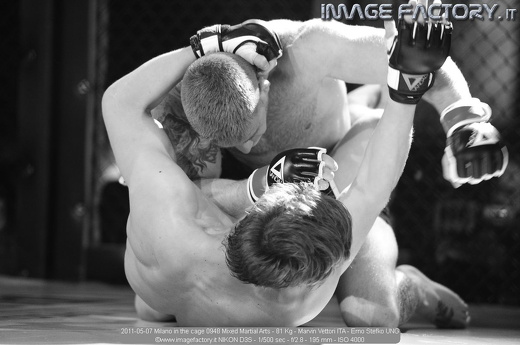 2011-05-07 Milano in the cage 0948 Mixed Martial Arts - 81 Kg - Marvin Vettori ITA - Erno Stefko UNG